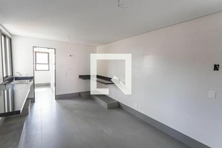 Apartamento à venda com 140m², 4 quartos e 4 vagas