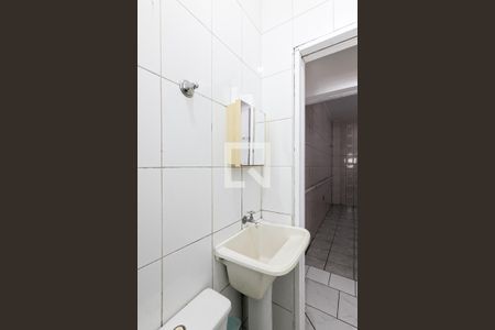 Banheiro de casa para alugar com 1 quarto, 25m² em Jordanópolis, São Bernardo do Campo