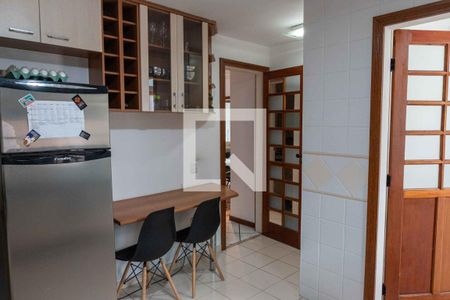 Cozinha de casa de condomínio para alugar com 4 quartos, 300m² em Serra Grande, Niterói