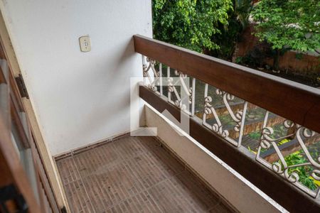 Varanda do Quarto 2 de casa de condomínio para alugar com 4 quartos, 300m² em Serra Grande, Niterói