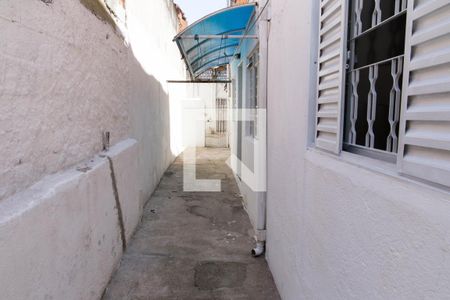 Corredor de casa para alugar com 1 quarto, 60m² em Centro, Diadema