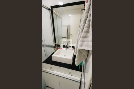 Banheiro de apartamento à venda com 3 quartos, 70m² em Socorro, São Paulo