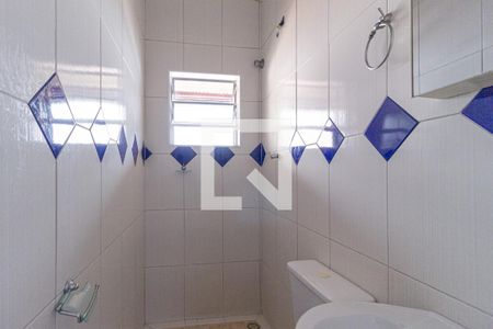 Banheiro de kitnet/studio para alugar com 1 quarto, 45m² em Jardim Roberto, Osasco
