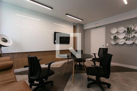 Studio para alugar com 26m², 1 quarto e sem vaga Studio para alugar com 26m², 1 quarto e sem vagaSala de Reunião