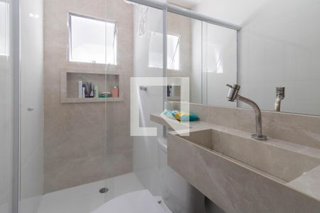 Casa à venda com 150m², 3 quartos e 4 vagasBanheiro