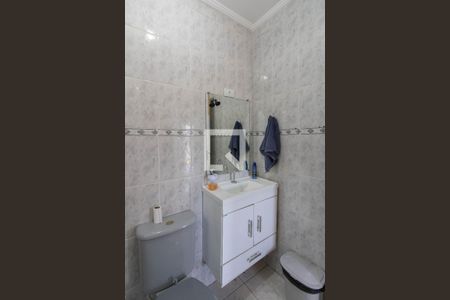 Casa à venda com 150m², 3 quartos e 4 vagasBanheiro da Suíte