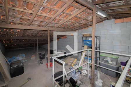 Casa à venda com 150m², 3 quartos e 4 vagasSótão