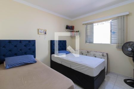 Casa à venda com 150m², 3 quartos e 4 vagasQuarto 2