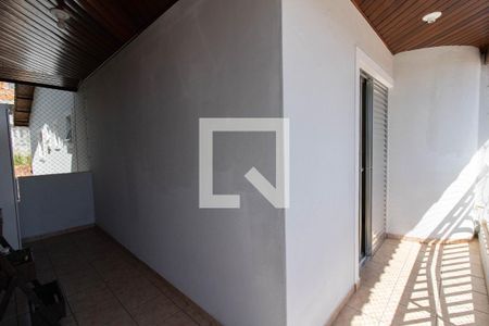 Casa à venda com 150m², 3 quartos e 4 vagasVaranda da Suíte