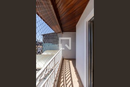 Casa à venda com 150m², 3 quartos e 4 vagasVaranda da Suíte