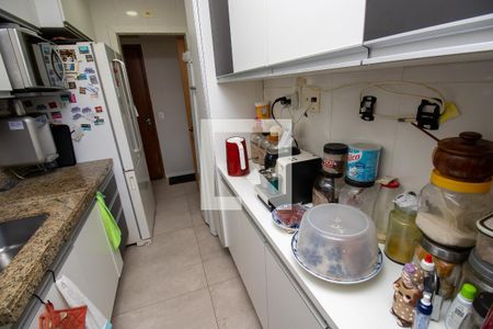 Apartamento para alugar com 90m², 3 quartos e 2 vagasCozinha