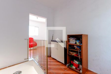 Hall Quarto de casa para alugar com 1 quarto, 80m² em Jardim Virginia Bianca, São Paulo