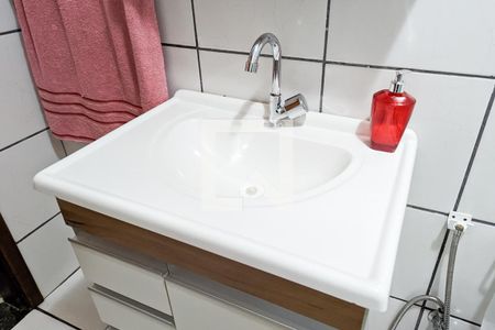 Casa à venda com 120m², 3 quartos e sem vagaBanheiro