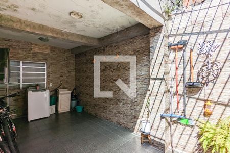 Casa à venda com 120m², 3 quartos e sem vagaÁrea de serviço 