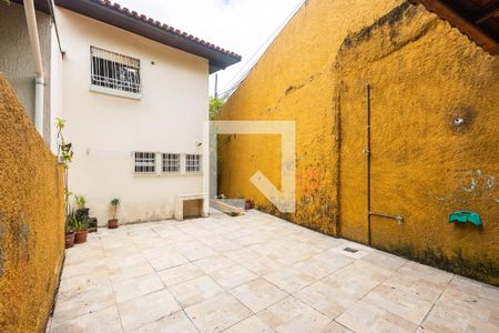 Casa para alugar com 130m², 3 quartos e 2 vagasQuintal