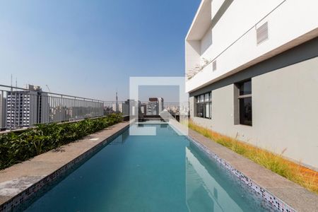 Studio à venda com 23m², 1 quarto e sem vaga Studio à venda com 23m², 1 quarto e sem vagaÁrea comum - Piscina