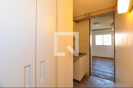 Apartamento para alugar com 74m², 1 quarto e 1 vagaÁrea de Serviço