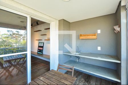 Apartamento para alugar com 74m², 1 quarto e 1 vagaVaranda