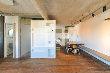 Sala de apartamento para alugar com 1 quarto, 74m² em Pinheiros, São Paulo