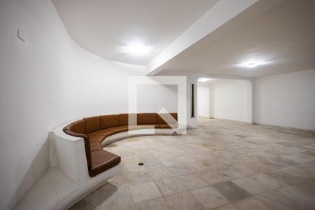 Apartamento para alugar com 84m², 2 quartos e 1 vagaHall de entrada