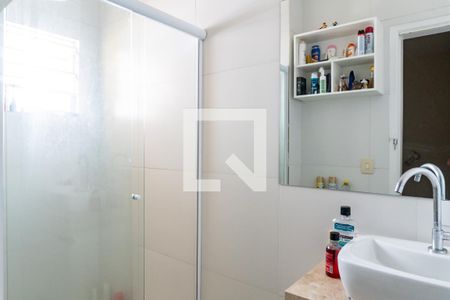 Casa de condomínio à venda com 77m², 2 quartos e 1 vaga Casa de condomínio à venda com 77m², 2 quartos e 1 vagaBanheiro