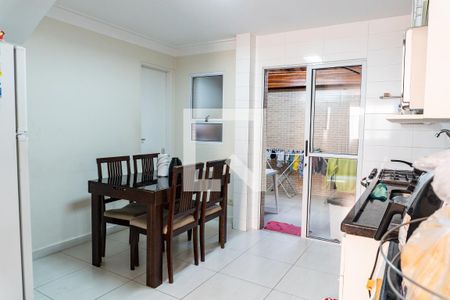 Casa de condomínio à venda com 77m², 2 quartos e 1 vaga Casa de condomínio à venda com 77m², 2 quartos e 1 vagaCozinha