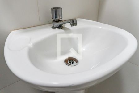 Casa de condomínio à venda com 77m², 2 quartos e 1 vaga Casa de condomínio à venda com 77m², 2 quartos e 1 vagaLavabo