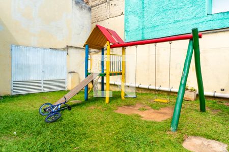 Casa de condomínio à venda com 77m², 2 quartos e 1 vaga Casa de condomínio à venda com 77m², 2 quartos e 1 vagaÁrea comum - Playground