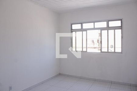 Quarto  de kitnet/studio para alugar com 1 quarto, 60m² em Socorro, São Paulo