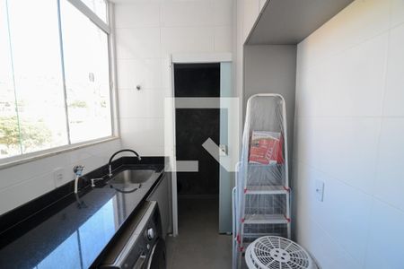 Apartamento à venda com 65m², 2 quartos e 1 vagaÁrea de Serviço