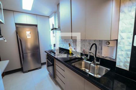 Apartamento à venda com 65m², 2 quartos e 1 vagaCozinha