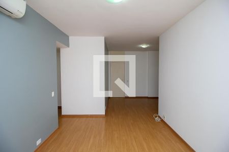 Sala de Estar de apartamento para alugar com 2 quartos, 88m² em Laranjeiras, Rio de Janeiro