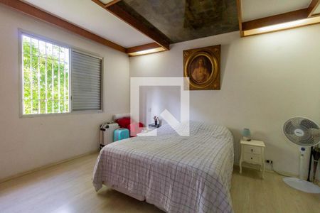 Casa à venda com 285m², 4 quartos e 5 vagasSuíte 2