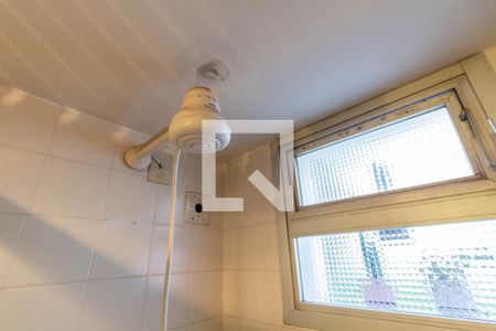 Casa à venda com 285m², 4 quartos e 5 vagasBanheiro de Serviço