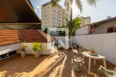 Casa à venda com 285m², 4 quartos e 5 vagasQuitnal