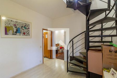 Casa à venda com 285m², 4 quartos e 5 vagasSala