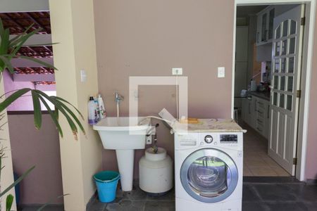 Casa à venda com 307m², 3 quartos e 4 vagasÁrea de Serviço