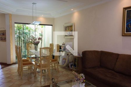 Sala de casa à venda com 3 quartos, 307m² em Dos Casa, São Bernardo do Campo