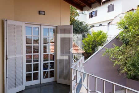 Casa à venda com 307m², 3 quartos e 4 vagasVaranda