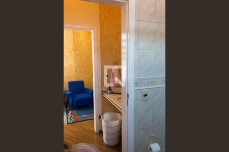 Casa à venda com 307m², 3 quartos e 4 vagasBanheiro