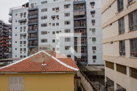 Casa à venda com 490m², 4 quartos e 2 vagasVaranda da Suíte 02 - 3º Andar - Vista