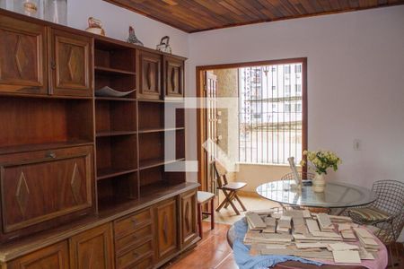 Casa à venda com 490m², 4 quartos e 2 vagasSala de Jantar - 2º Andar