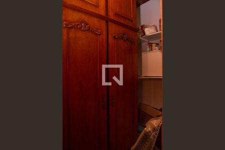 Casa à venda com 490m², 4 quartos e 2 vagasCloset da Suíte 03 - 3º Andar