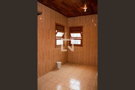 Casa à venda com 490m², 4 quartos e 2 vagasBanheiro da Suíte 01 - 2º Andar