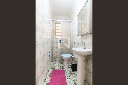 Lavabo de casa para alugar com 4 quartos, 390m² em Vila Paiva, São Paulo