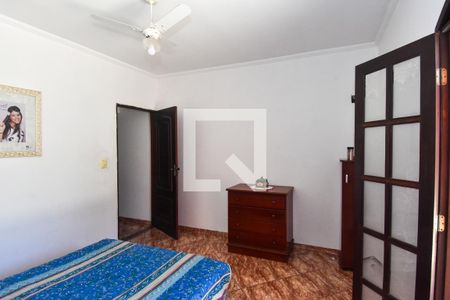 Casa à venda com 170m², 3 quartos e 2 vagasQuarto Suíte