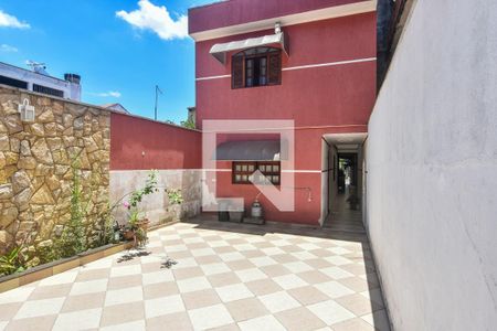 Casa à venda com 170m², 3 quartos e 2 vagasQuintal