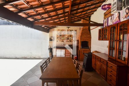 Casa à venda com 170m², 3 quartos e 2 vagasChurrasqueira