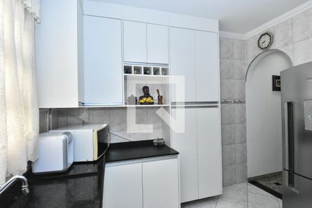 Casa à venda com 170m², 3 quartos e 2 vagasCozinha