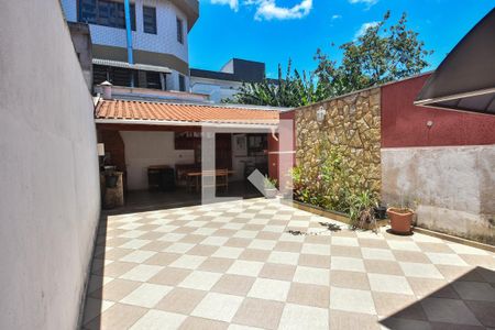 Casa à venda com 170m², 3 quartos e 2 vagasQuintal